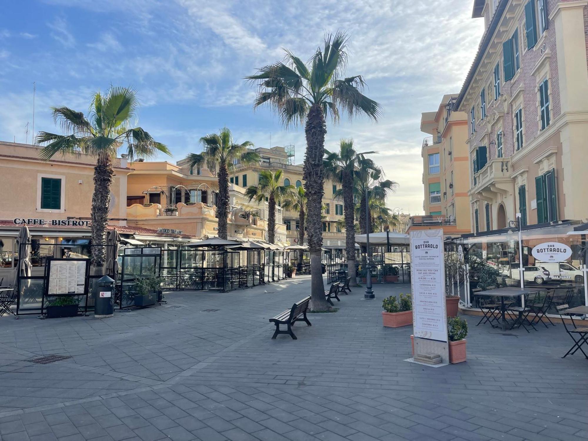 Вилла La Tua Casa Nel Centro Di Ostia Экстерьер фото